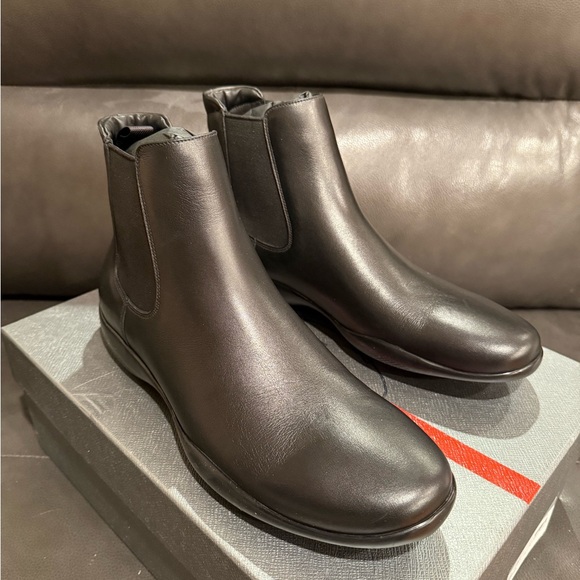 Men's Black Claf Leather Prada logo boots - Picture 1 of 8